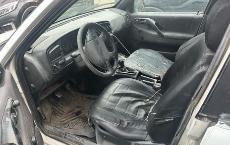 Volkswagen Passat B4, 1993 год, 115 000 рублей, 10 фотография