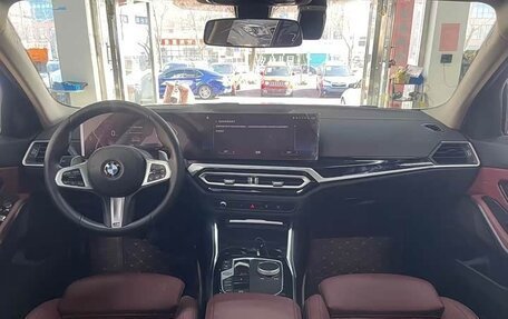 BMW 3 серия, 2023 год, 3 800 077 рублей, 7 фотография