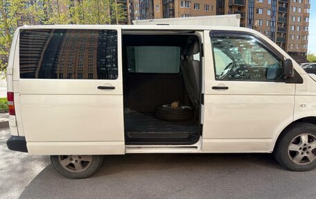 Volkswagen Transporter T5 рестайлинг, 2008 год, 999 999 рублей, 6 фотография