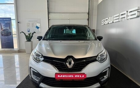 Renault Kaptur I рестайлинг, 2018 год, 1 599 000 рублей, 2 фотография