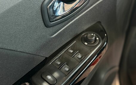 Renault Kaptur I рестайлинг, 2018 год, 1 599 000 рублей, 19 фотография