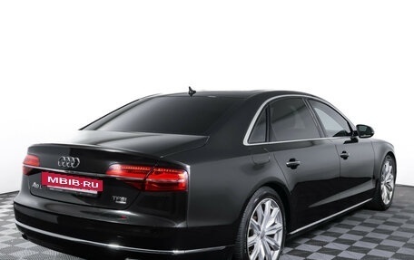 Audi A8, 2016 год, 2 490 000 рублей, 5 фотография
