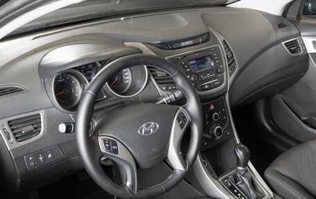 Hyundai Elantra V, 2015 год, 1 170 000 рублей, 5 фотография