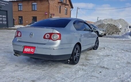 Volkswagen Passat B6, 2005 год, 650 000 рублей, 1 фотография