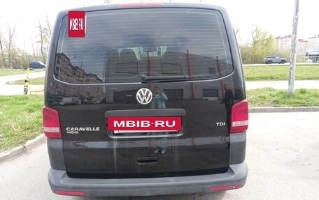 Volkswagen Caravelle T5, 2014 год, 2 200 000 рублей, 8 фотография