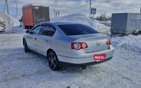 Volkswagen Passat B6, 2005 год, 650 000 рублей, 2 фотография