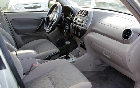 Toyota RAV4, 2001 год, 649 000 рублей, 10 фотография