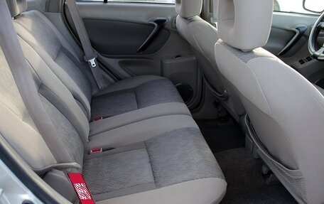 Toyota RAV4, 2001 год, 649 000 рублей, 11 фотография