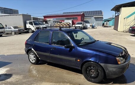Ford Fiesta, 2000 год, 120 000 рублей, 4 фотография