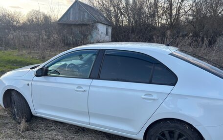Skoda Rapid I, 2015 год, 800 000 рублей, 3 фотография