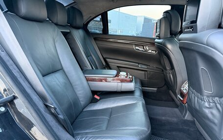 Mercedes-Benz S-Класс, 2006 год, 1 050 000 рублей, 27 фотография