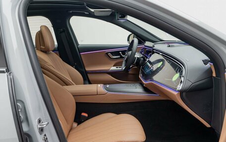 Mercedes-Benz E-Класс, 2025 год, 10 630 000 рублей, 27 фотография