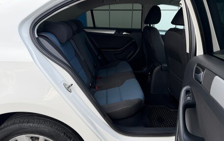 Volkswagen Jetta VI, 2013 год, 947 000 рублей, 14 фотография