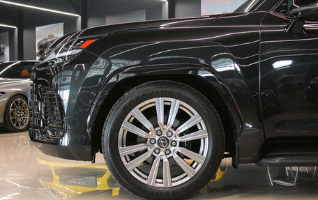 Lexus LX, 2022 год, 15 500 000 рублей, 17 фотография