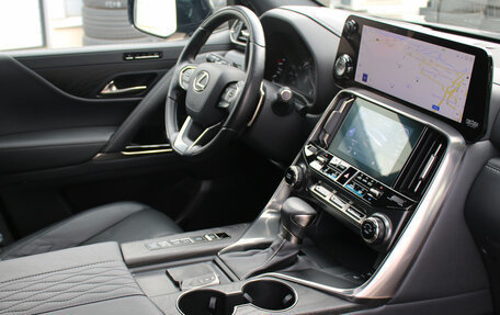 Lexus LX, 2022 год, 15 500 000 рублей, 11 фотография