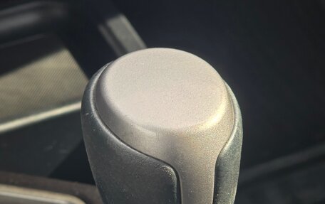 Toyota RAV4, 2015 год, 2 295 000 рублей, 19 фотография