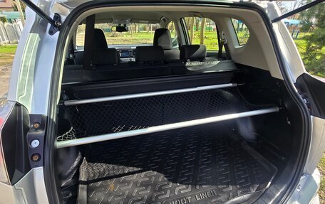 Toyota RAV4, 2015 год, 2 295 000 рублей, 23 фотография
