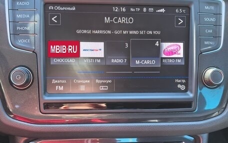 Volkswagen Tiguan II, 2017 год, 2 720 000 рублей, 17 фотография