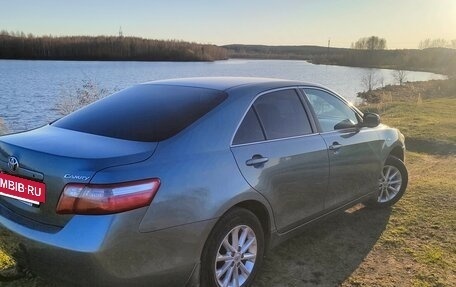 Toyota Camry, 2006 год, 900 000 рублей, 2 фотография