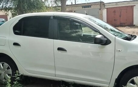 Renault Logan II, 2018 год, 730 000 рублей, 4 фотография