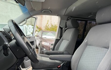 Volkswagen Multivan T5, 2008 год, 1 640 000 рублей, 13 фотография