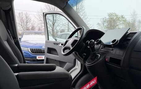 Volkswagen Multivan T5, 2008 год, 1 640 000 рублей, 12 фотография