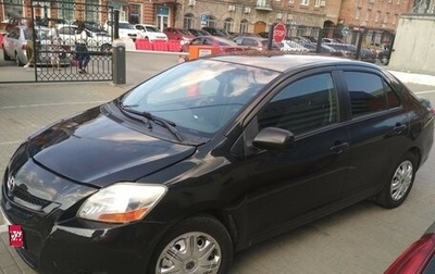 Toyota Yaris III рестайлинг, 2007 год, 600 000 рублей, 1 фотография