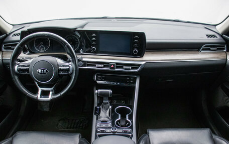 KIA K5, 2021 год, 2 390 000 рублей, 13 фотография