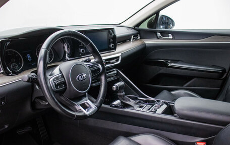 KIA K5, 2021 год, 2 390 000 рублей, 9 фотография