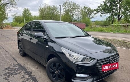 Hyundai Solaris II рестайлинг, 2017 год, 1 270 000 рублей, 10 фотография