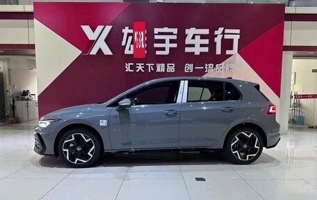 Volkswagen Golf VIII, 2025 год, 2 166 000 рублей, 3 фотография
