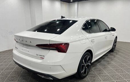Skoda Octavia IV, 2022 год, 1 799 000 рублей, 7 фотография