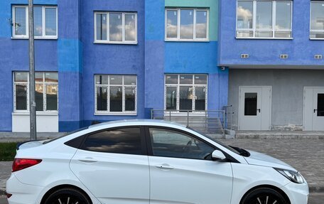 Hyundai Solaris II рестайлинг, 2012 год, 600 000 рублей, 11 фотография