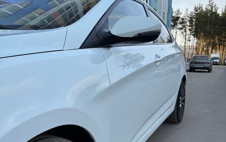 Hyundai Solaris II рестайлинг, 2012 год, 600 000 рублей, 26 фотография