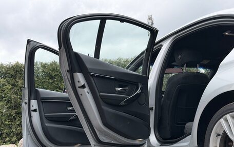 BMW 3 серия, 2016 год, 1 870 000 рублей, 6 фотография
