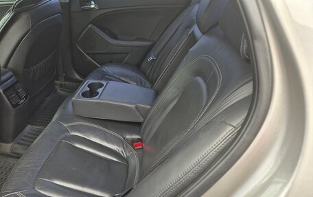 KIA Optima III, 2012 год, 990 000 рублей, 11 фотография