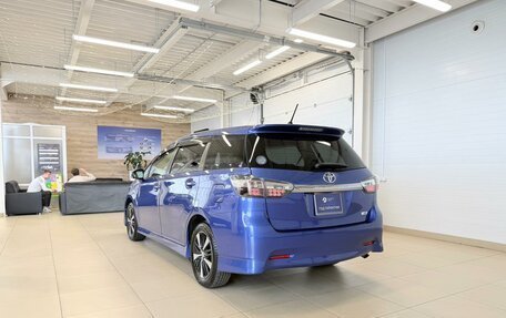 Toyota Wish II, 2013 год, 1 699 900 рублей, 4 фотография