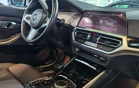BMW 3 серия, 2021 год, 1 977 200 рублей, 13 фотография