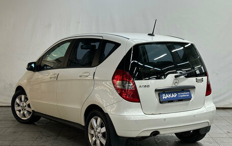 Mercedes-Benz A-Класс, 2011 год, 690 000 рублей, 4 фотография