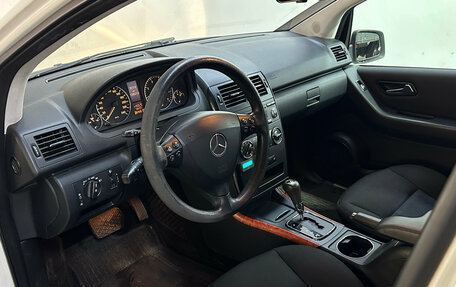 Mercedes-Benz A-Класс, 2011 год, 690 000 рублей, 7 фотография