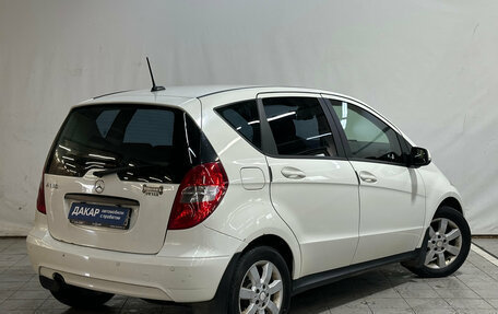 Mercedes-Benz A-Класс, 2011 год, 690 000 рублей, 3 фотография