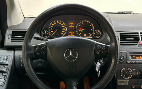 Mercedes-Benz A-Класс, 2011 год, 690 000 рублей, 13 фотография