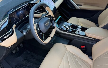 Geely Atlas, 2023 год, 2 400 000 рублей, 6 фотография