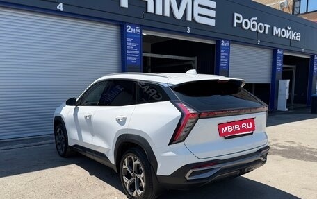 Geely Atlas, 2023 год, 2 400 000 рублей, 2 фотография