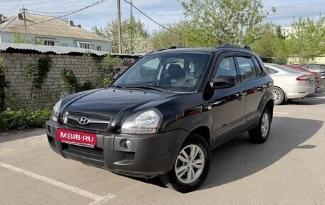 Hyundai Tucson III, 2009 год, 1 050 000 рублей, 2 фотография