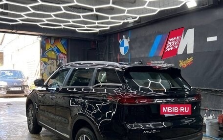 Geely Atlas, 2023 год, 2 000 000 рублей, 6 фотография