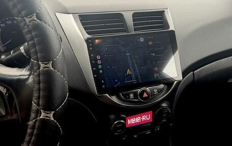 Hyundai Solaris II рестайлинг, 2013 год, 790 000 рублей, 5 фотография