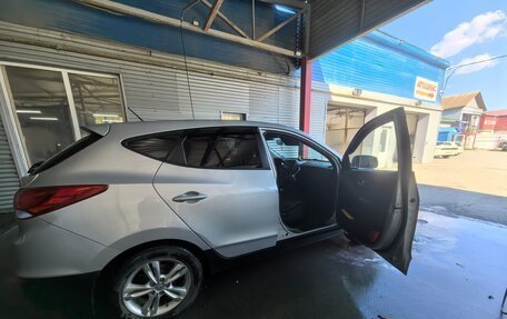 Hyundai Tucson III, 2012 год, 1 100 000 рублей, 5 фотография