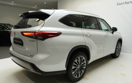 Toyota Highlander, 2026 год, 5 650 000 рублей, 6 фотография