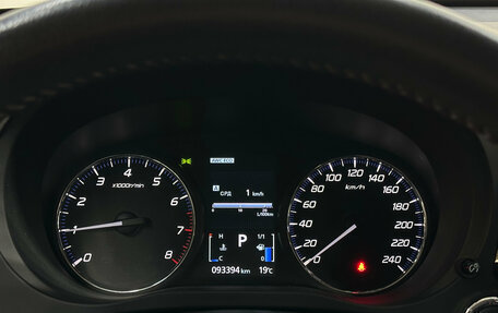 Mitsubishi Outlander III рестайлинг 3, 2020 год, 2 290 000 рублей, 14 фотография